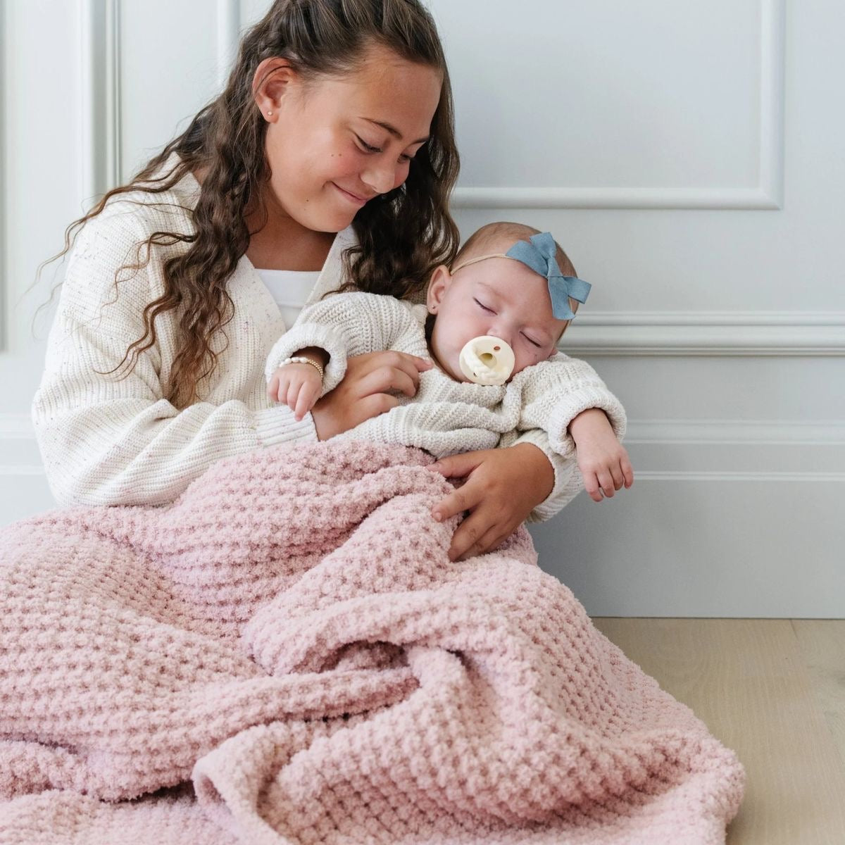 Blankets & Swaddles